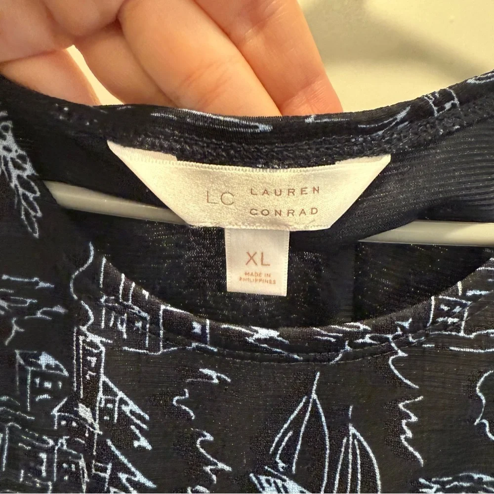 LC Lauren Conrad XL Navy and White Patterned Dress - Picture 5 of 8